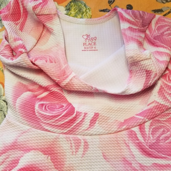 EUC children's place, rose pattern dress - Picture 3 of 3